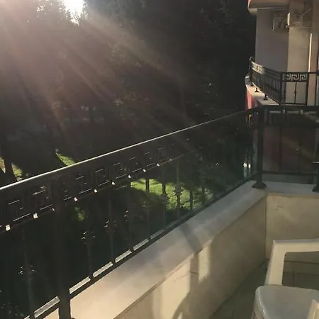 Апартамент Rich-1 Sp Равда