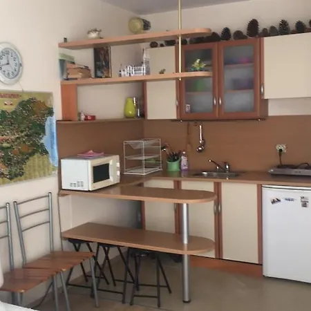 Апартамент Rich-1 Sp Равда