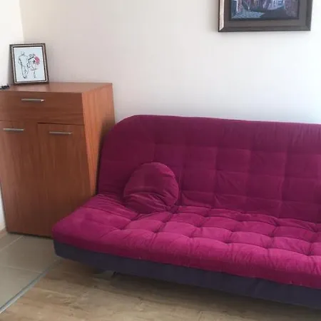 Rich-1 Sp Апартамент Равда