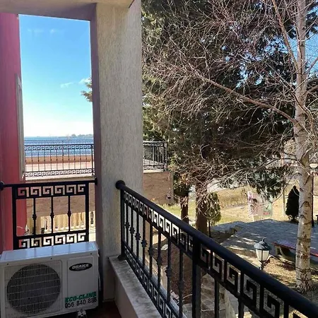 Апартамент Rich-1 Sp Равда