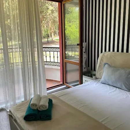 Апартамент Rich-1 Sp Равда